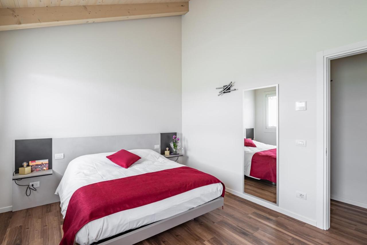 Ca Mia Rododendro & Mughetto Rooms فيتشنزا المظهر الخارجي الصورة