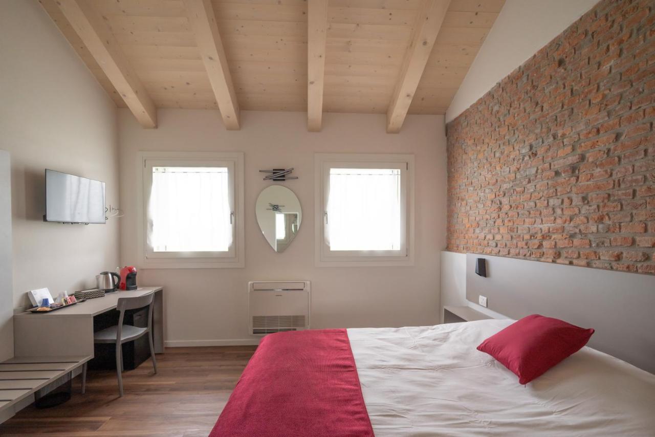 Ca Mia Rododendro & Mughetto Rooms فيتشنزا المظهر الخارجي الصورة